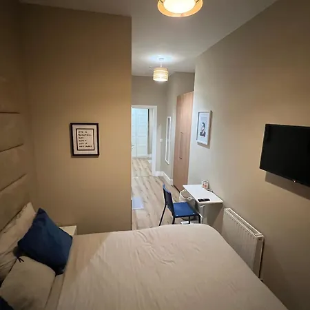 招待所 Private In Stunning Shared Newly Refurbished 3*