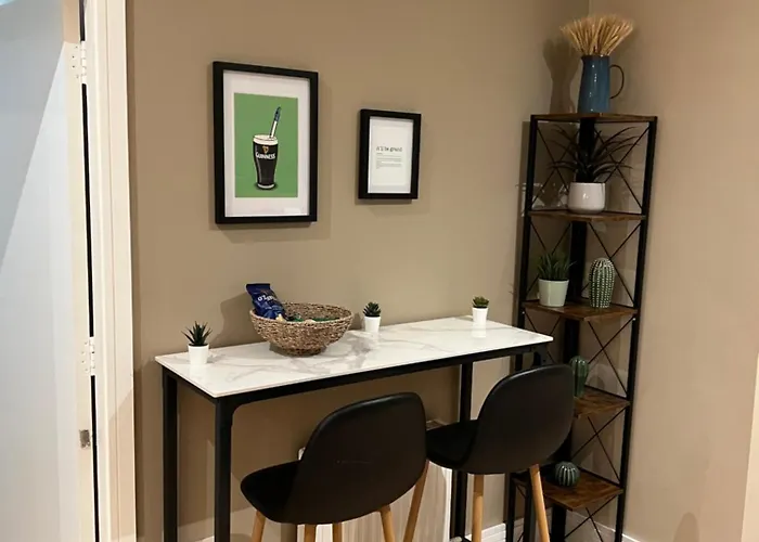 Private In Stunning Shared Newly Refurbished Vendégház Dublin